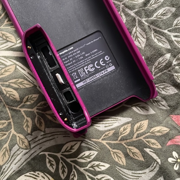 Mophie rechargeable phone case. Raspberry wine color. - Picture 5 of 6